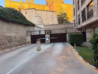 Garaje en venta en Hospitales - Campus en Salamanca