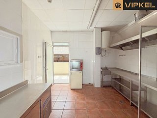 Local comercial en venta en Brión