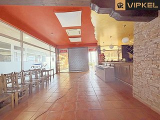 Local comercial en venta en Brión