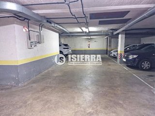 Garaje en venta en Portillejo - Valdegastea en Logroño