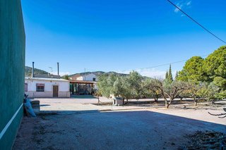 Casa rural en venta en Yecla