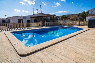 Casa rural en venta en Yecla