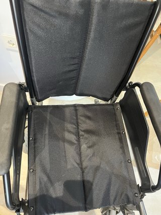 Silla de ruedas SUNRISE con funda de regalo