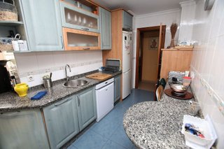 Piso en venta en La Salle-Avd Manuel del Valle-Las Naciones en Sevilla