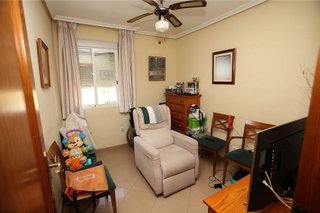 Piso en venta en La Salle-Avd Manuel del Valle-Las Naciones en Sevilla