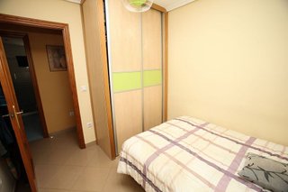 Piso en venta en La Salle-Avd Manuel del Valle-Las Naciones en Sevilla