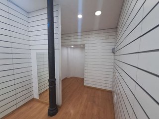 Local comercial en alquiler en Santa Cruz - Alfalfa en Sevilla