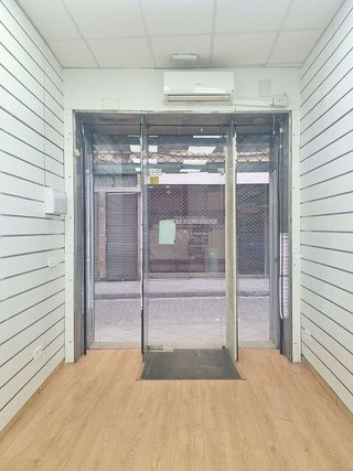 Local comercial en alquiler en Santa Cruz - Alfalfa en Sevilla