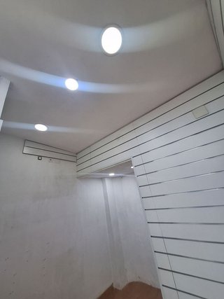 Local comercial en alquiler en Santa Cruz - Alfalfa en Sevilla