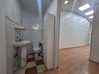 Local comercial en alquiler en Santa Cruz - Alfalfa en Sevilla