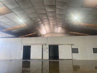Nave industrial en venta en Santa Bárbara en Llíria