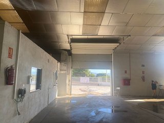 Nave industrial en venta en Santa Bárbara en Llíria