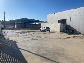 Nave industrial en venta en Santa Bárbara en Llíria