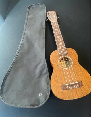 Ukelele Lanikai con Funda