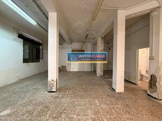 Local comercial en venta en Plaza Castelar - Mercado Central en Elda