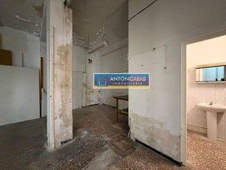 Local comercial en venta en Plaza Castelar - Mercado Central en Elda