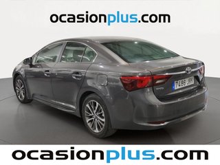 Toyota Avensis 150D Advance 105 kW (143 CV)