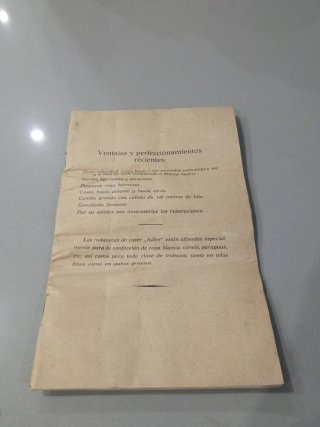 Piezas y folleto máquina de coser antigua