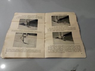 Piezas y folleto máquina de coser antigua