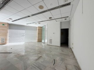 Local comercial en venta en Las Flores en Mijas