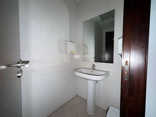 Local comercial en venta en Las Flores en Mijas