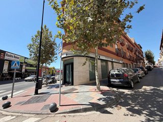 Local comercial en venta en Las Flores en Mijas