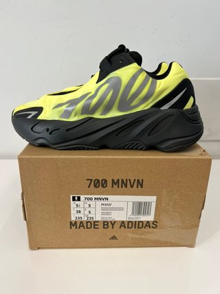 adidas Yeezy Boost 700 MNVN Phosphor 38