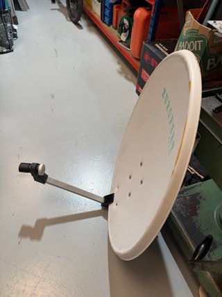 Antena Parabólica Europsat con LNB