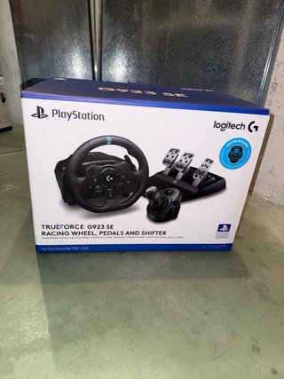 Logitech G923 Volante y Pedales PS5/PS4
