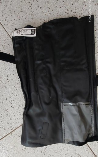 Gancho remolque Golf 8 + llave ruedas