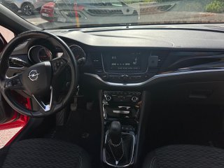 Opel Astra 2016