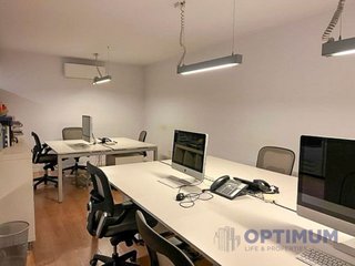 Local comercial en venta en La Nova Esquerra de l'Eixample en Barcelona