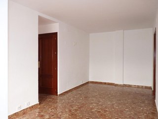 Piso en alquiler en Luis Montoto - Santa Justa en Sevilla