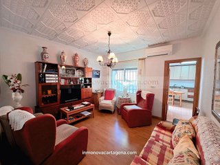 Casa adosada en venta en Los Barreros en Cartagena