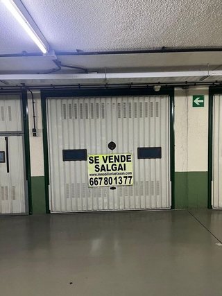 Garaje en venta en El Antiguo en San Sebastián-Donostia