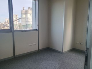 Oficina en venta en San Jerónimo en Sevilla