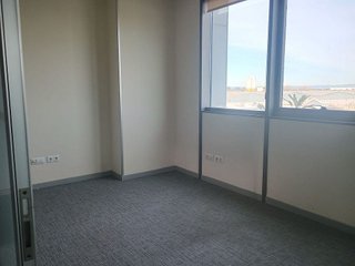 Oficina en venta en San Jerónimo en Sevilla