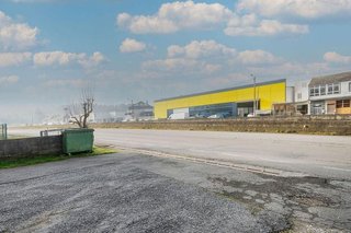 Nave industrial en venta en Outeiro de Rei