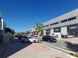 Nave industrial en venta en Pla de la Vallonga - Bacarot en Alicante