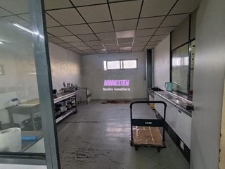 Local comercial en venta en Gorg - Pep Ventura en Badalona