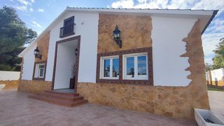 Chalet en venta en Valle del Sol - Rio Park en Mutxamel/Muchamiel
