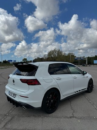 Volkswagen Golf 2023