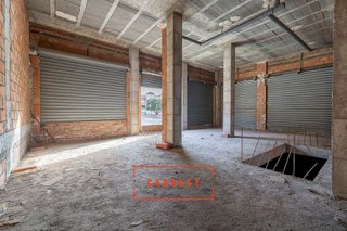Local comercial en venta en Los Molinos - Villa Blanca en Almería