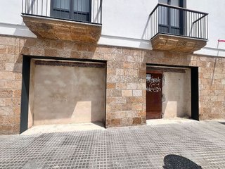 Oficina en alquiler en La Caleta - La Viña en Cádiz