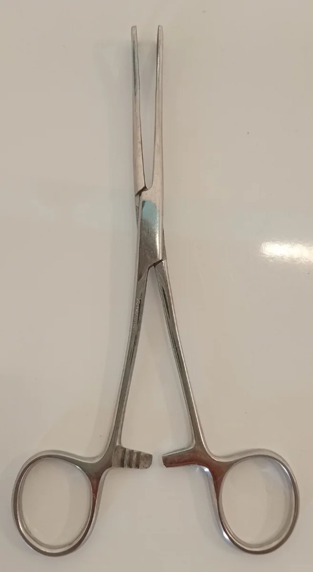 SET STRUMENTI PER PIERCING (5 PEZZI)