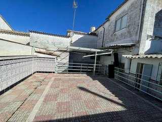 Casa adosada en venta en Úbeda