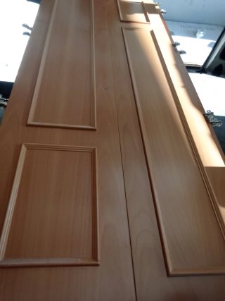 Puertas de madera para armarios
