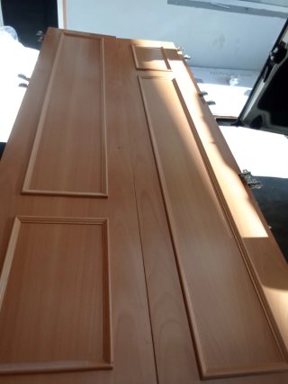 Puertas de madera para armarios