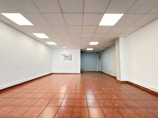 Local comercial en venta en La Marina de Port en Barcelona