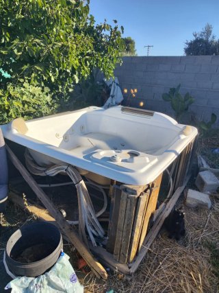 Jacuzzi con Carcasa de Madera
